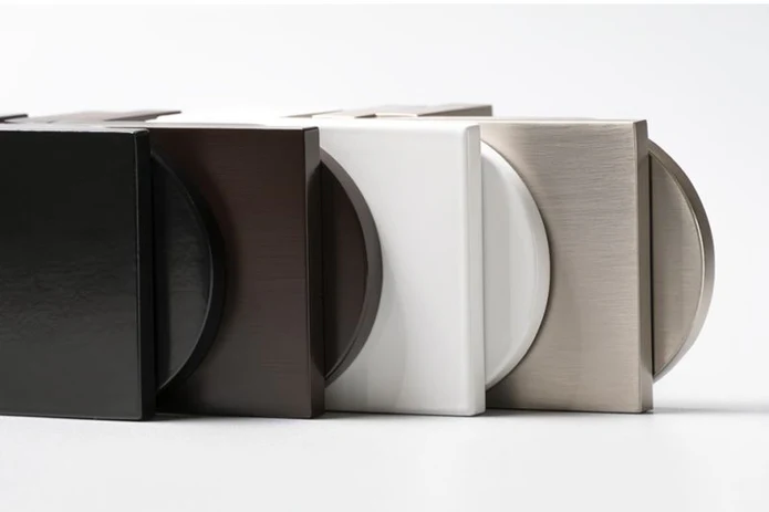 OPULENCE ™ SERIES BRACKETS SKYLINE-Square